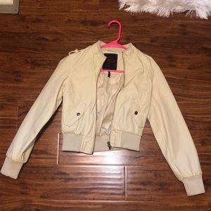 Yoki cream jacket